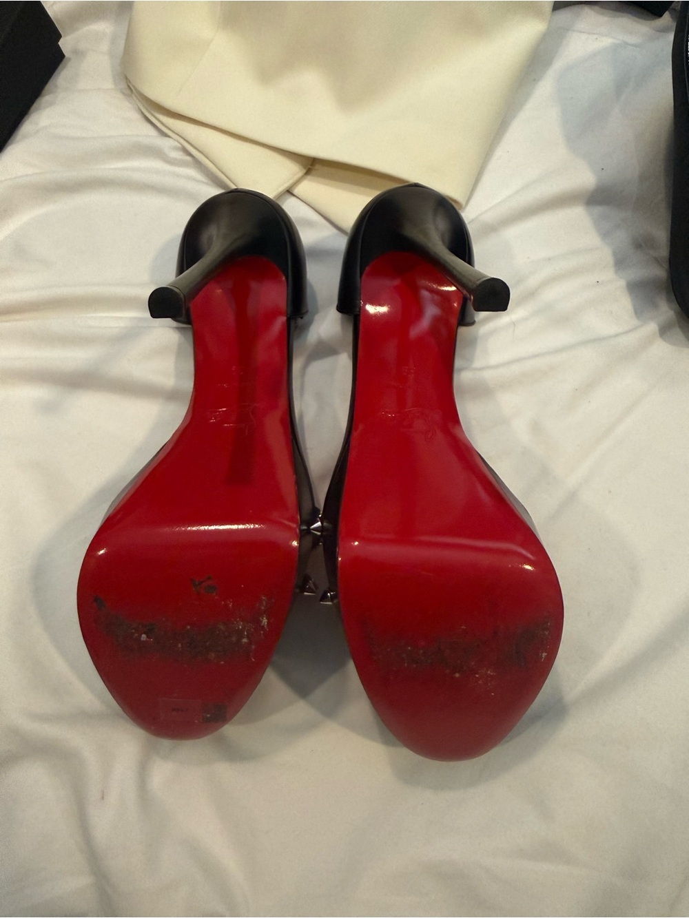 Christian Louboutin Spike Alta platform heels - Picture 8 of 9